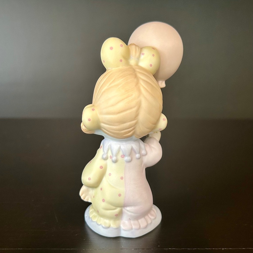 Vintage 1984 Precious Moments Clown Girl with Balloon Figurine 12238/B Pastel 4" - Picture 4 of 7